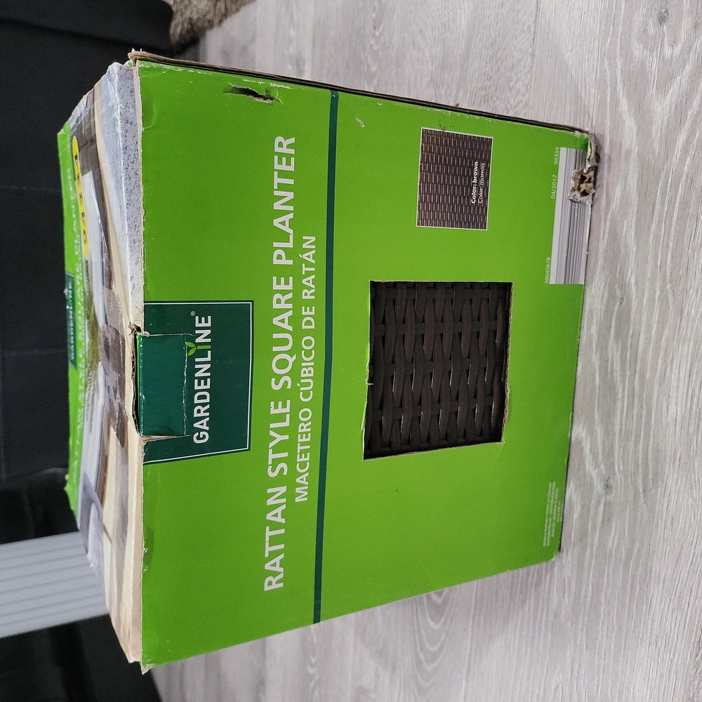 Square Planter Box - Picture 6 of 7